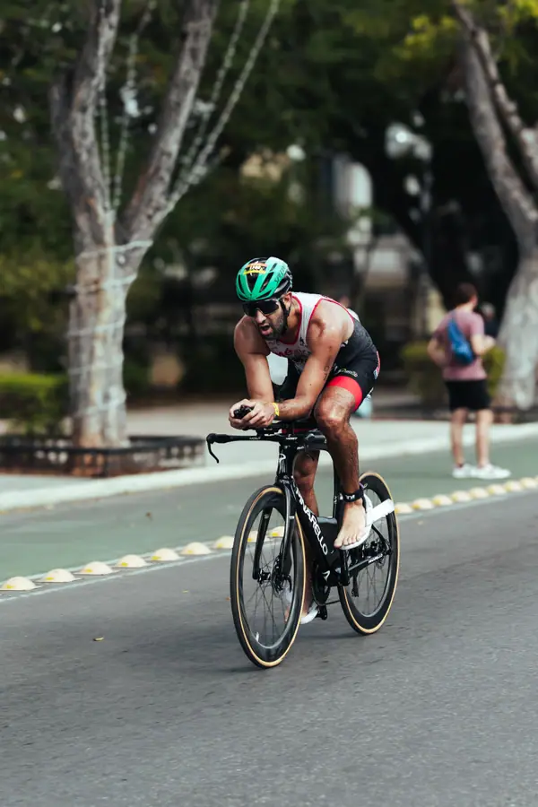 Watermarked race photo preview